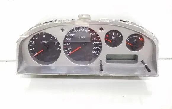Nissan Almera N16 Speedometer (instrument cluster) BM607 2109061