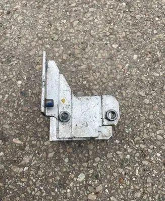 BMW 1 F20 F21 Radiator mount bracket 7245796 103092011