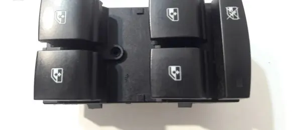 Opel Mokka X Quarter vent window switch 22915121