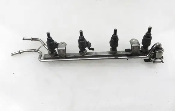 Seat Leon (1M) Fuel main line pipe 06A906031AF