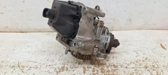 Jaguar XF X260 Fuel injection high pressure pump 04454010821