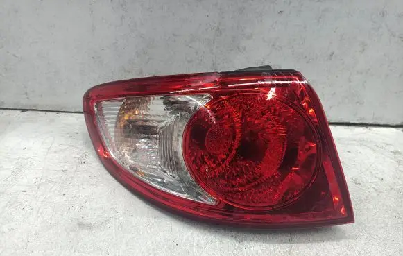 Hyundai Santa Fe Rear/tail lights 924012B000