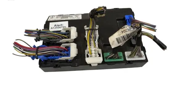 Ford Fiesta Comfort/convenience module AV1T15K600GG F005V01380 030542858801