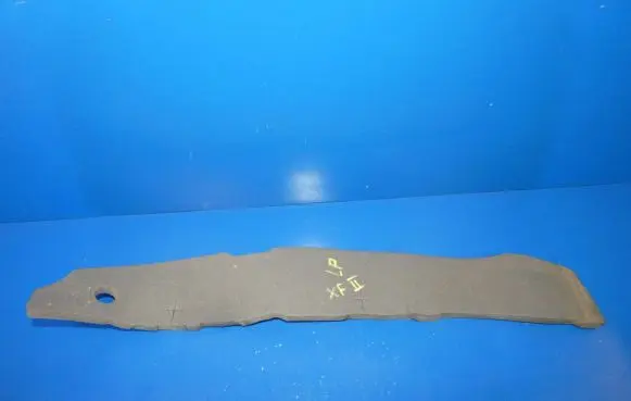Jaguar XF Fender foam support/seal 