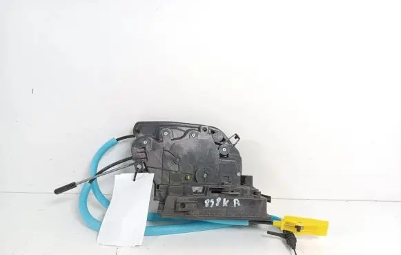 BMW 2 F46 Front door lock 51217281935