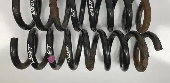 Mercedes-Benz C W204 Rear coil spring