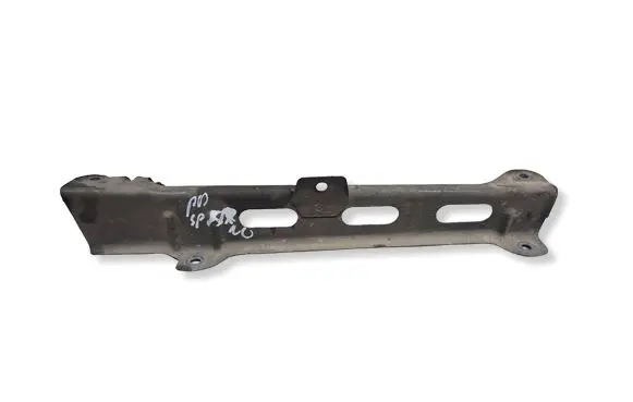 Subaru Legacy Fender mounting bracket 