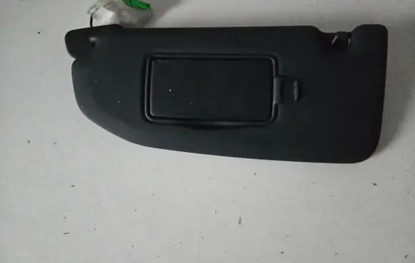 Volvo XC60 Sun visor