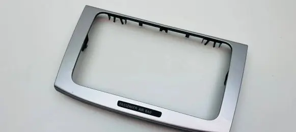 Volkswagen PASSAT B6 Radio/GPS head unit trim 3C0858069AC