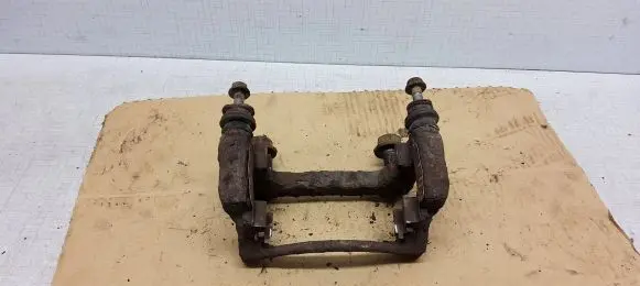 Volkswagen Transporter - Caravelle T5 Brake caliper pad carrier rear 