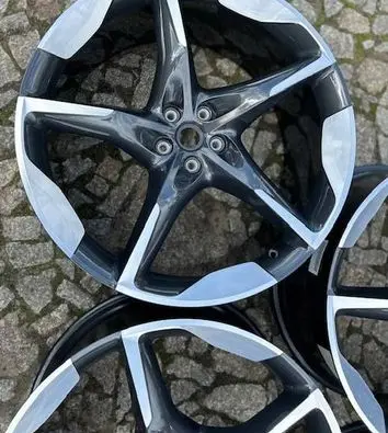 Ferrari Purosangue R23 light alloy rim 1563200