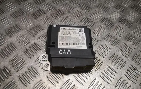 Mercedes-Benz CLA C117 X117 W117 Airbag control unit/module 1179008600 A1179008600