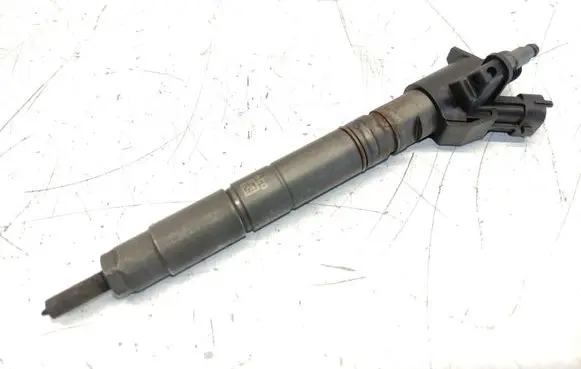 Volvo XC60 Fuel injector 31303238 100420 0445116046