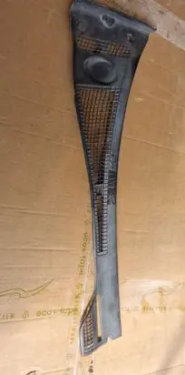 BMW 5 E34 Wiper trim 51711946126