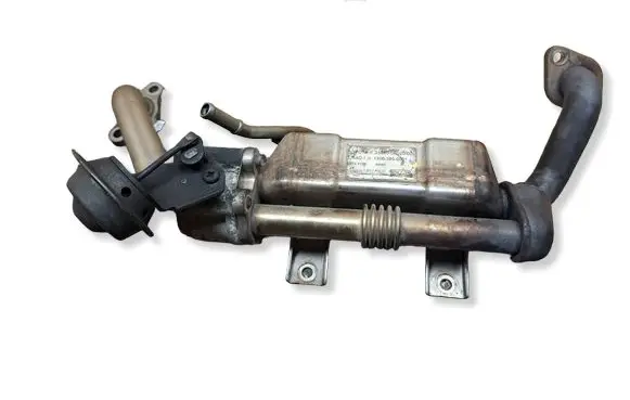 Toyota Avensis T250 EGR valve cooler 256800R02000
