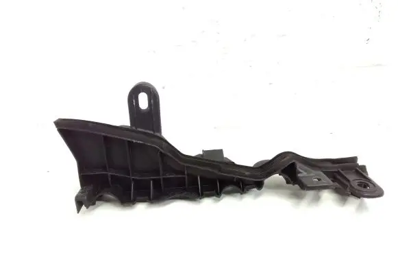Mercedes-Benz GLC C253 Other engine part A2138310300