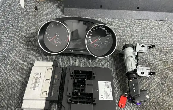 Volkswagen Polo V 6R Comfort/convenience module 6C0937089C 502N14F05 6C0920740C