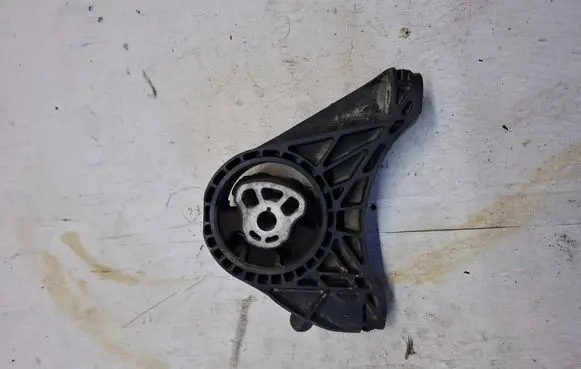 Opel Insignia B Engine mounting bracket 22985097
