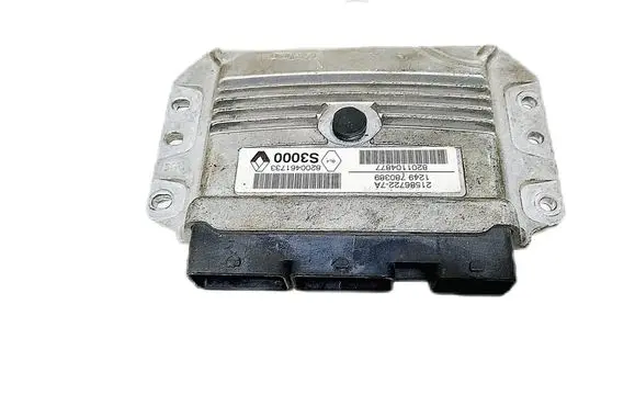 Renault Megane II Engine control unit/module 8200461733