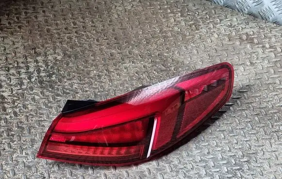 BMW 2 F44 Rear/tail lights 7465468