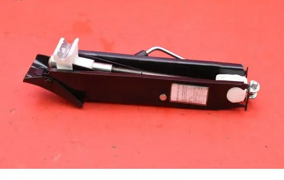 Skoda Fabia Mk3 (NJ) Lift Jack 6R011031K