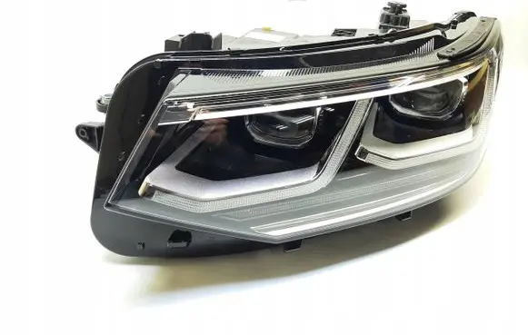 Volkswagen Tiguan Headlight/headlamp 5NB941081C