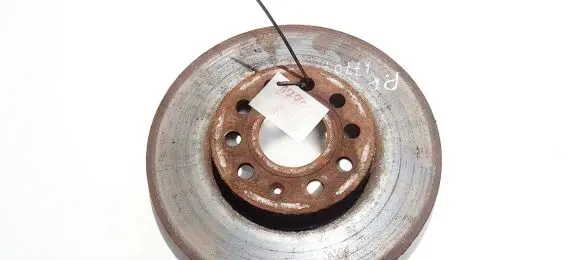 Volkswagen Touran I Front brake disc ventiliuojamas