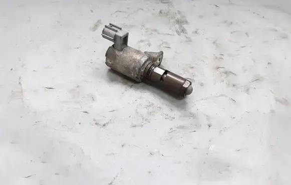 Ford Fiesta Camshaft vanos timing valve CN1G6L713AB 2013028000815