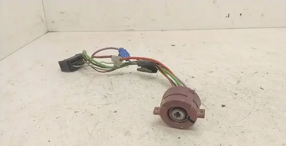 BMW 3 E36 Ignition lock contact 1378138 828878