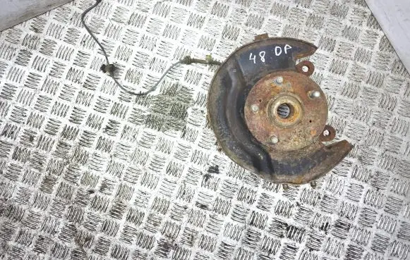 Honda CR-V Front wheel hub