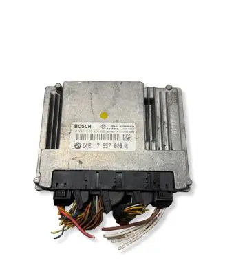 BMW 1 E81 E87 Engine control unit/module 0261209085 1039S10883 7557809