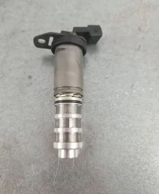 BMW 1 F20 F21 Camshaft vanos timing valve 7585776