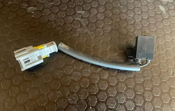 Peugeot 407 Clutch pedal sensor 95835T02