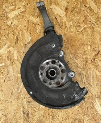 Mercedes-Benz S C217 Front wheel hub spindle knuckle 2170300