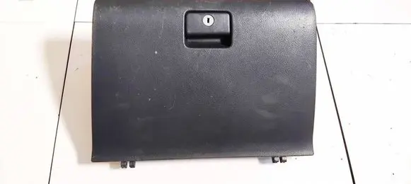 Toyota Corolla Verso AR10 Glove box 555510f010 55551-0f010