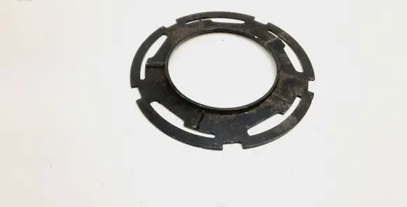 Volvo S60 In tank fuel pump screw locking ring/nut 