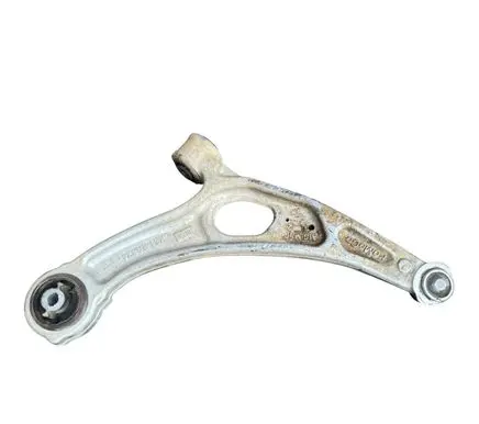 Ford Escape IV Front lower control arm/wishbone LX613A424