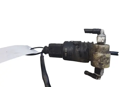 Audi A6 S6 C6 4F Windscreen/windshield washer pump 1T0955651A
