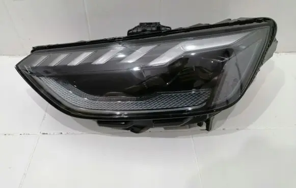 Audi A4 S4 B9 Headlight/headlamp
