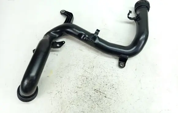 Intercooler hose/pipe
