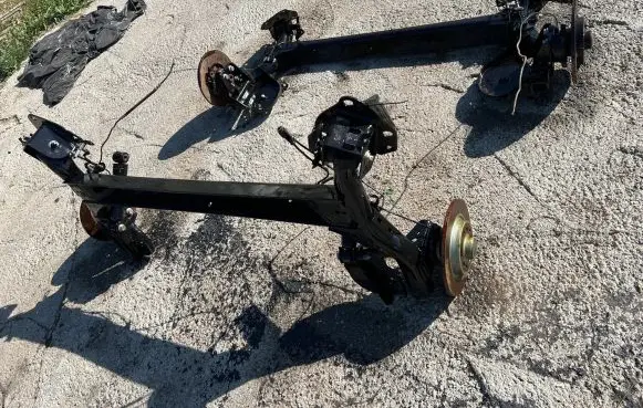 Mercedes-Benz Citan W415 Rear axle beam KANGOO08-8200001