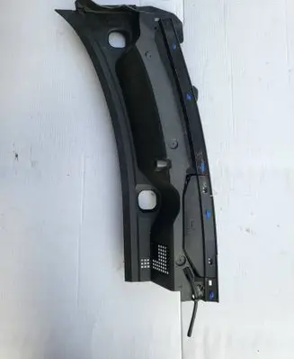 Wiper trim