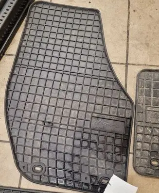 Volvo V40 Car floor mat set