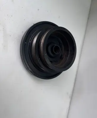 BMW 3 E46 Crankshaft pulley 7513862