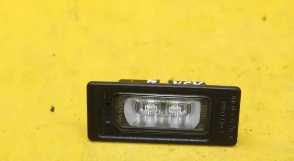 Audi A6 C7 Number plate light 4G0943021
