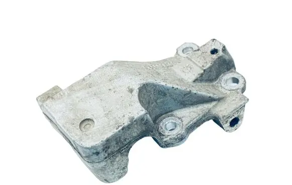 Peugeot 407 Gearbox mounting bracket 189118 9659916080