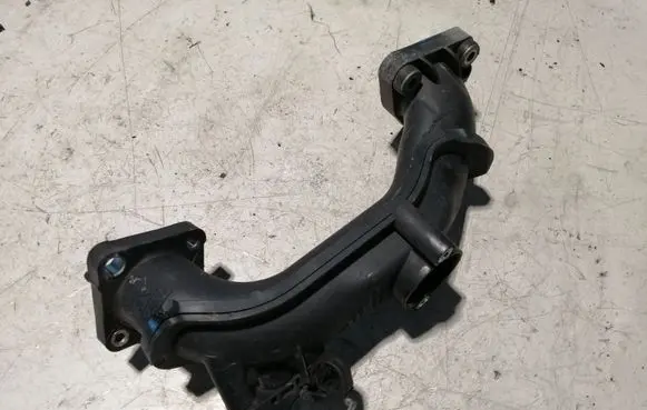Air intake hose/pipe