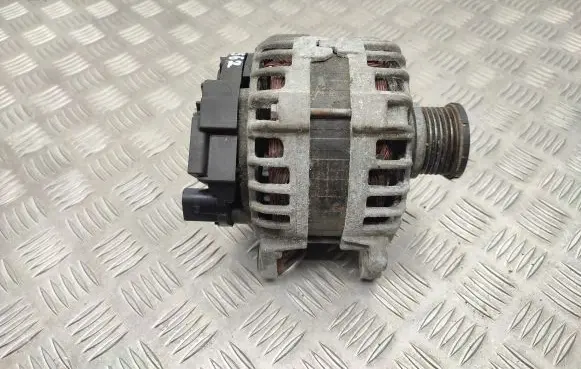 Skoda Octavia Mk3 (5E) Generator/alternator 03L903023K