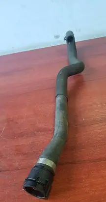 BMW 5 E60 E61 Engine coolant pipe/hose 6923944