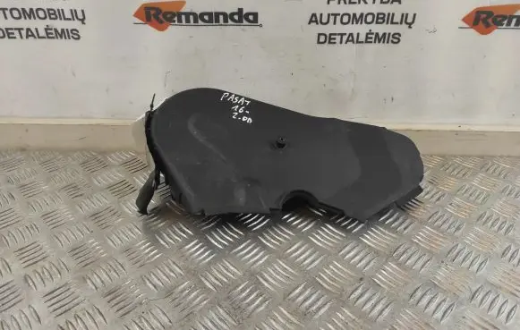 Volkswagen PASSAT B8 Timing belt guard (cover) 04L109107E